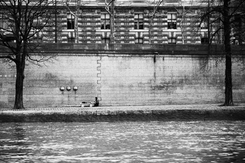 Reading by the Seine